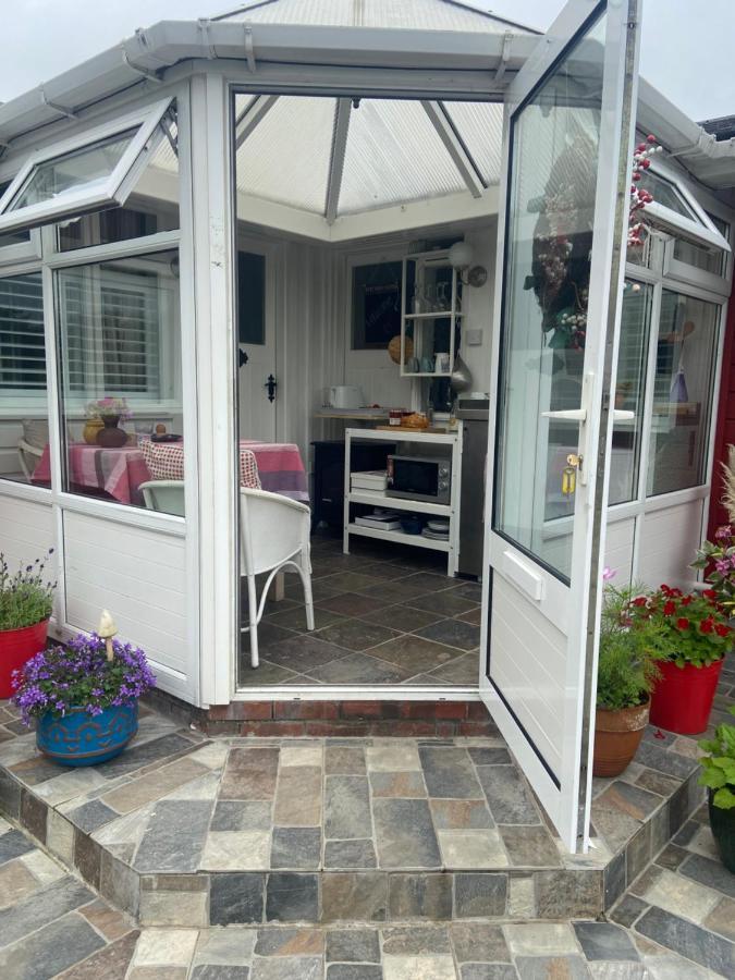 טראלי Barrow Harbour Studio Apartment מראה חיצוני תמונה