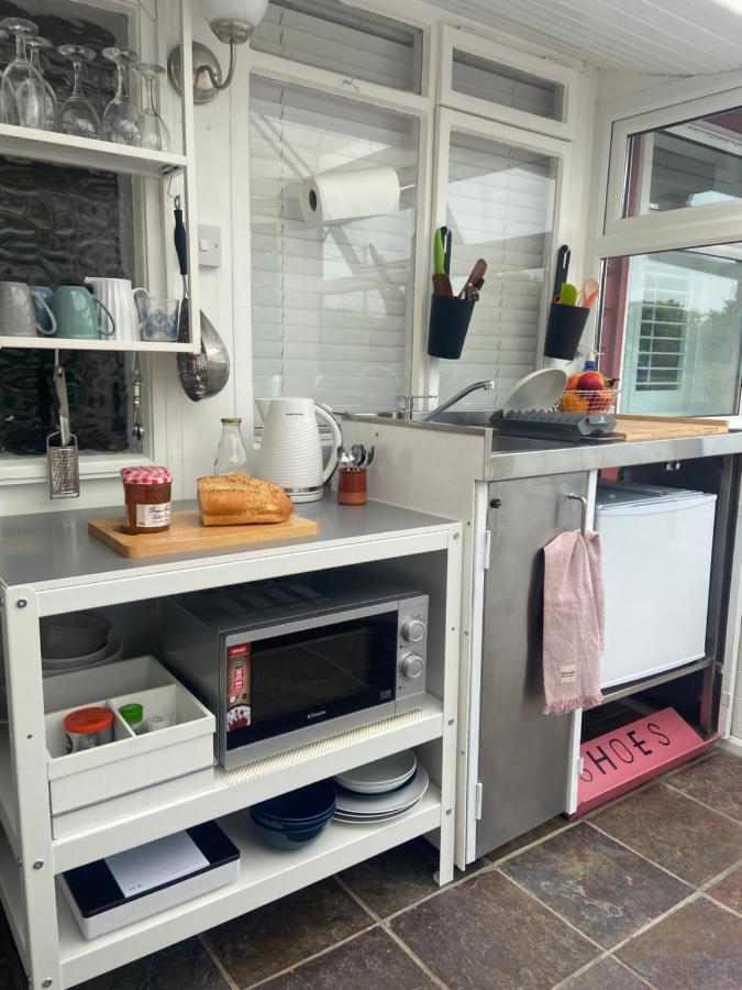 טראלי Barrow Harbour Studio Apartment מראה חיצוני תמונה