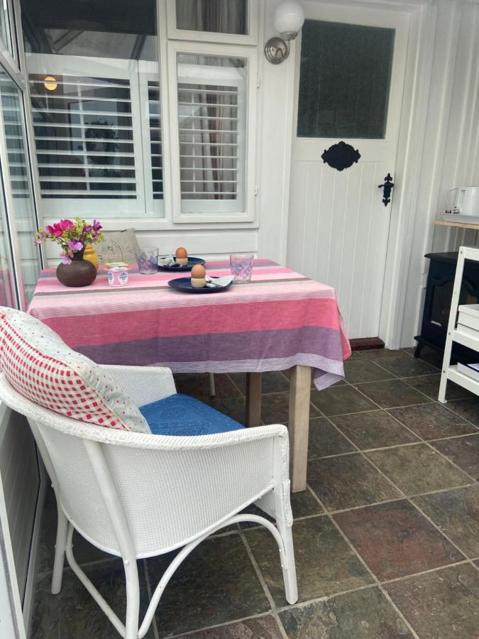 טראלי Barrow Harbour Studio Apartment מראה חיצוני תמונה